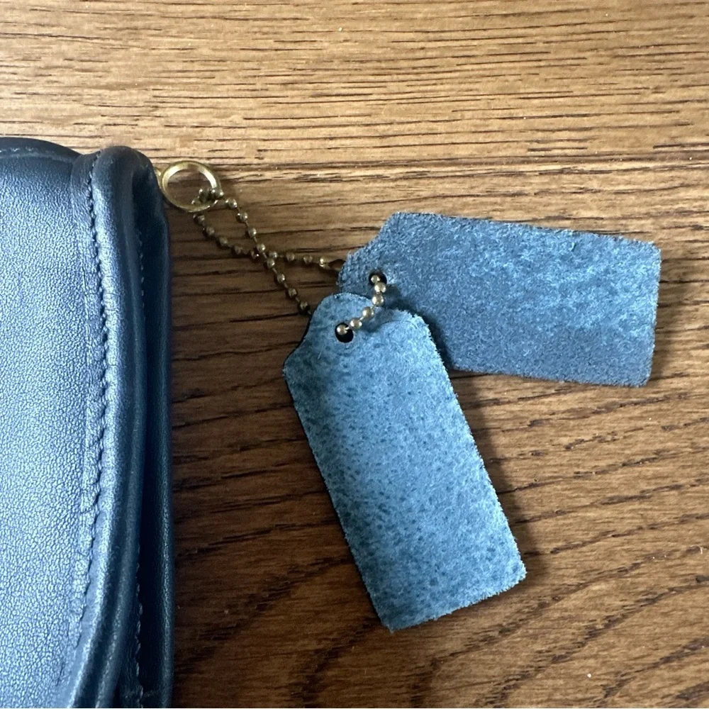 Vintage Coach Navy Blue Wallet - Picture 6 of 12